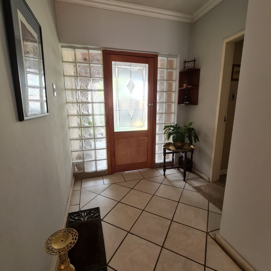 6 Bedroom Property for Sale in Sasolburg Free State